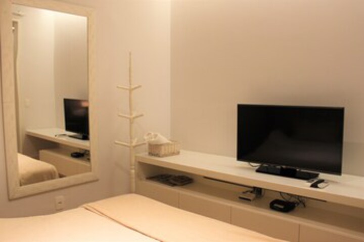Room 35 of 41