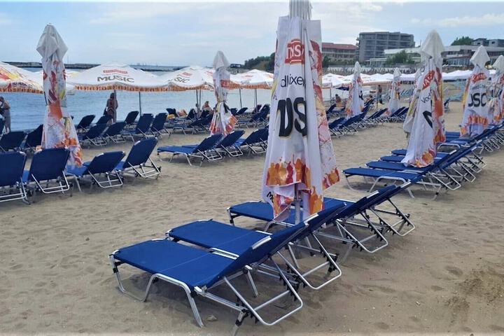 Beach 99 of 113