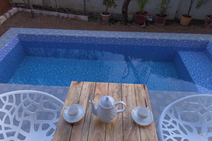 Pool 37 of 139