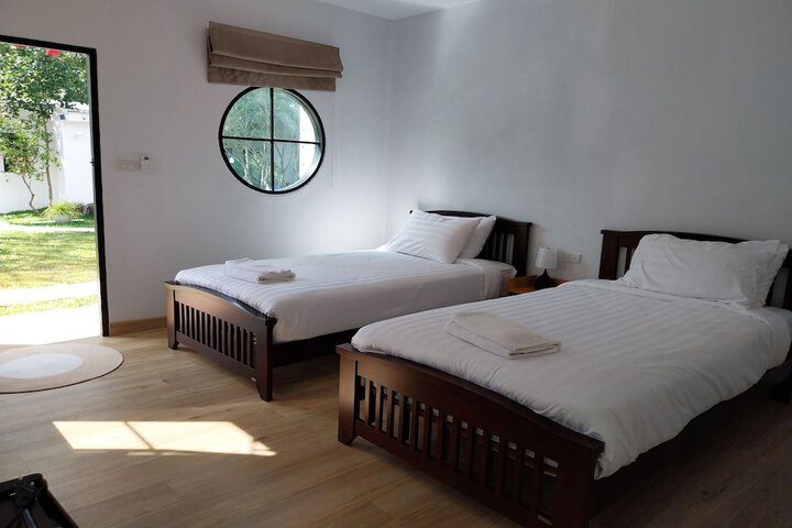 Room 12 of 47