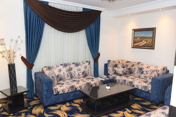 Room 34 of 99