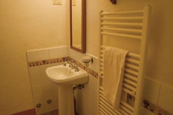 Room 76 of 124