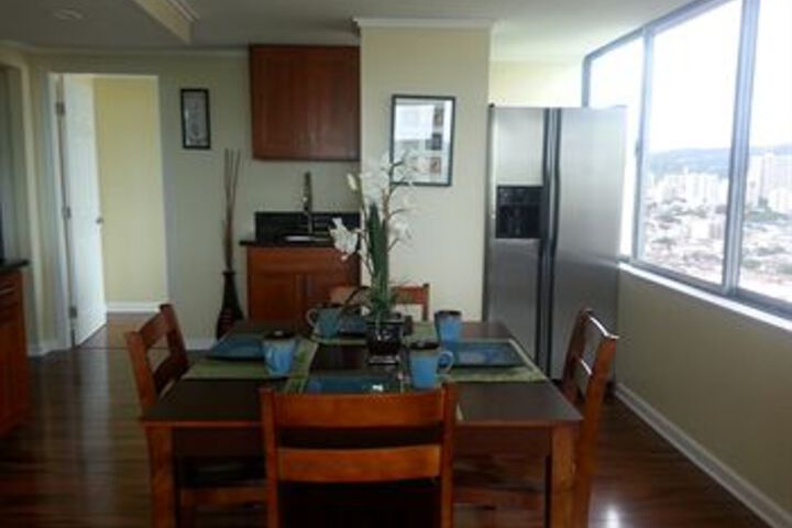 Room 11 of 21