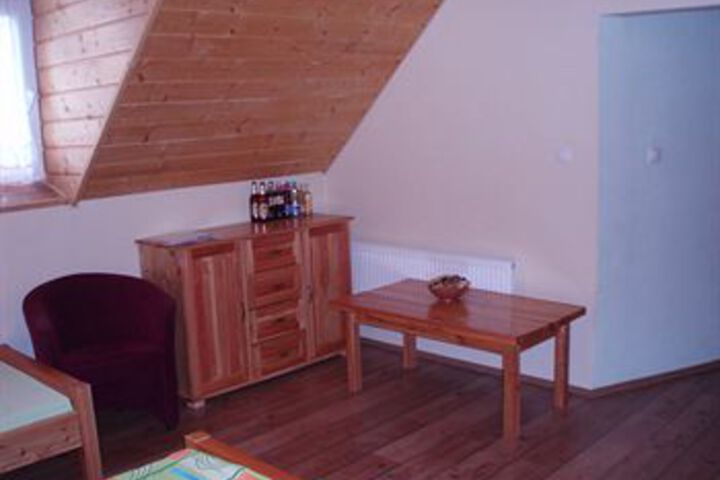 Room 11 of 47