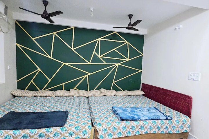 Shree Sai Lodge Puri