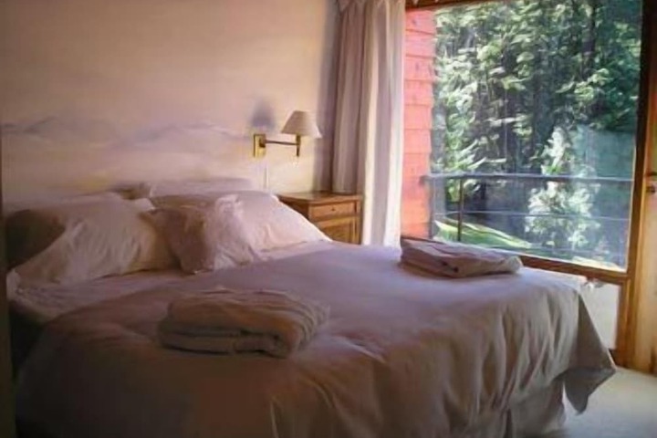 Room 10 of 44