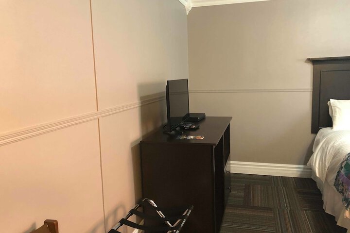 Room 11 of 55