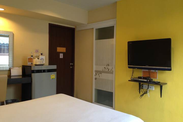 Room 20 of 36