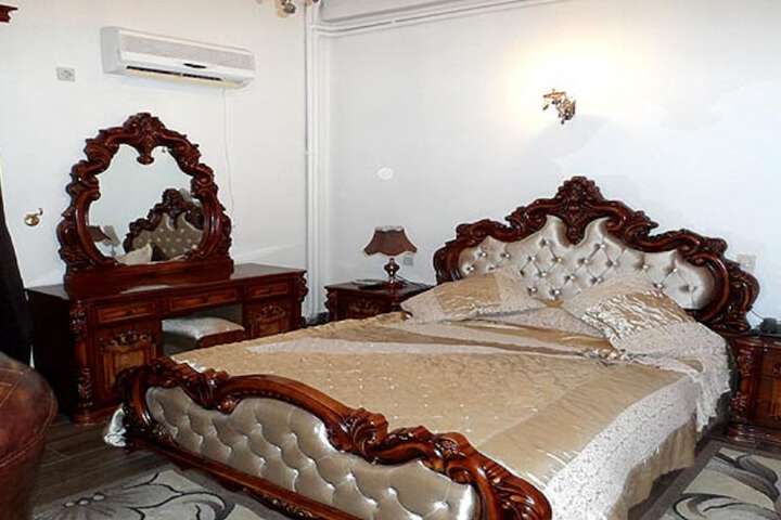 Room 7 of 45