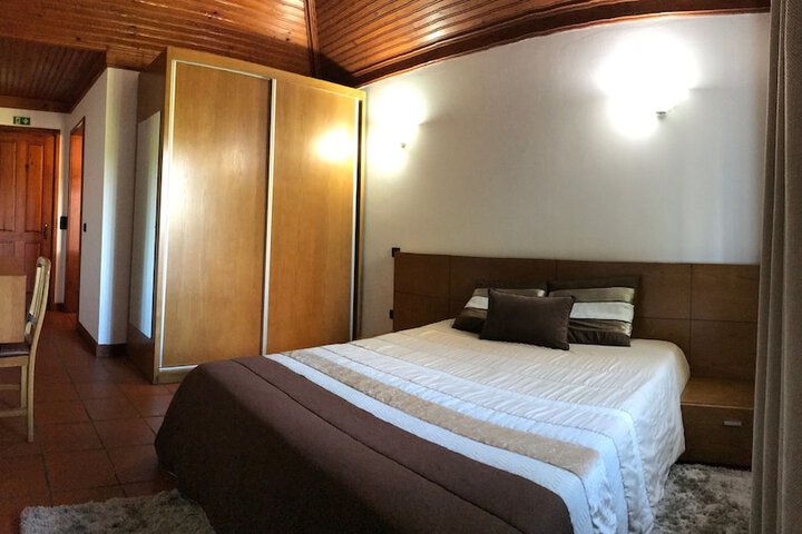 Room 6 of 110