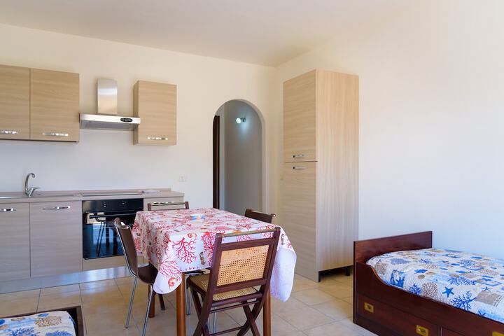 Room 9 of 25