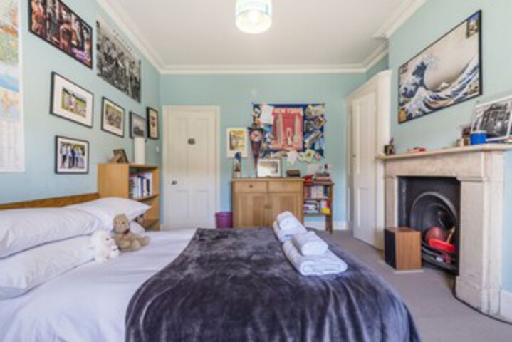 Room 44 of 83