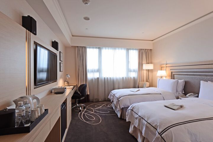 Room 37 of 55