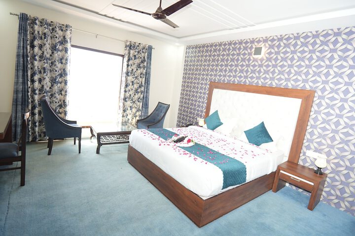 Room 14 of 23