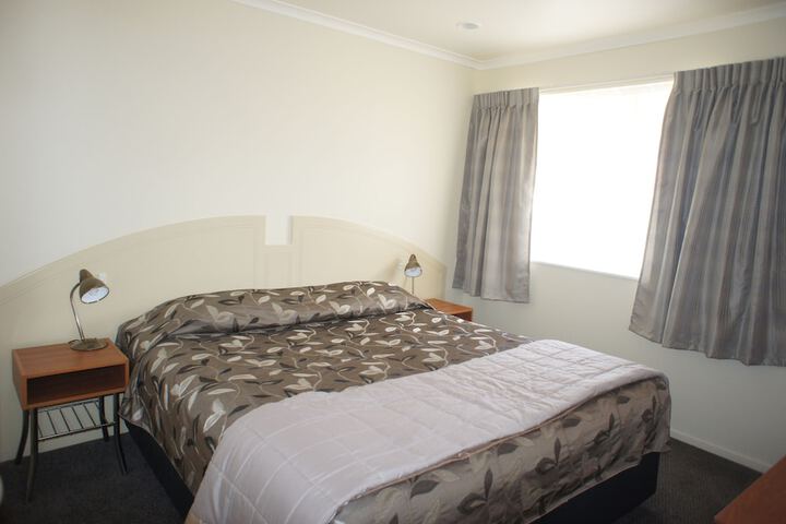 Room 16 of 93