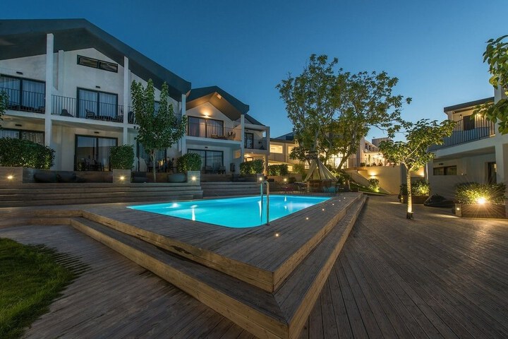 Property Grounds 42 of 50
