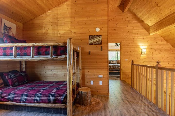 Room 2 of 49