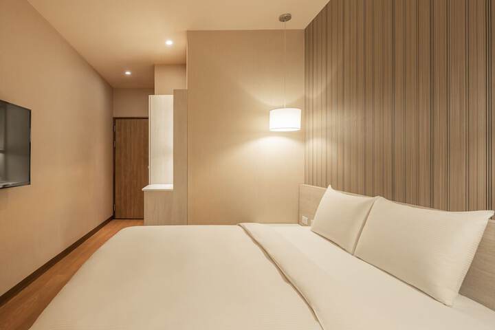 Room 21 of 55
