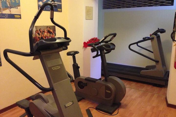 Health and Fitness 13 of 37