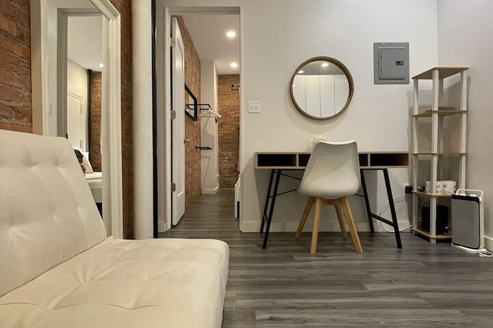 Room 154 of 236