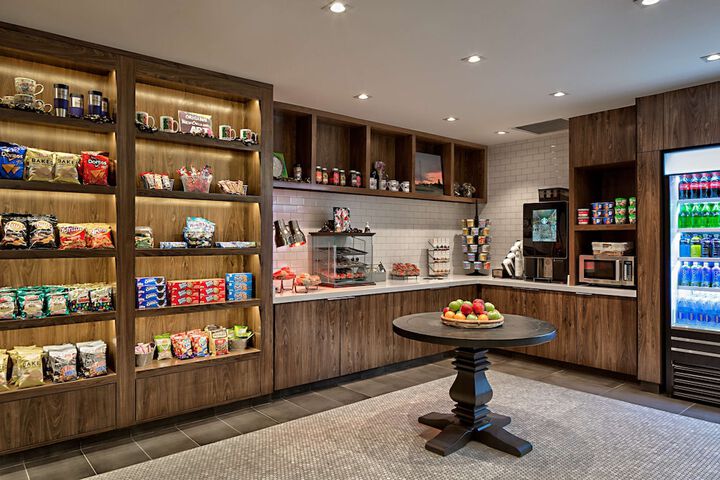 Snack bar
