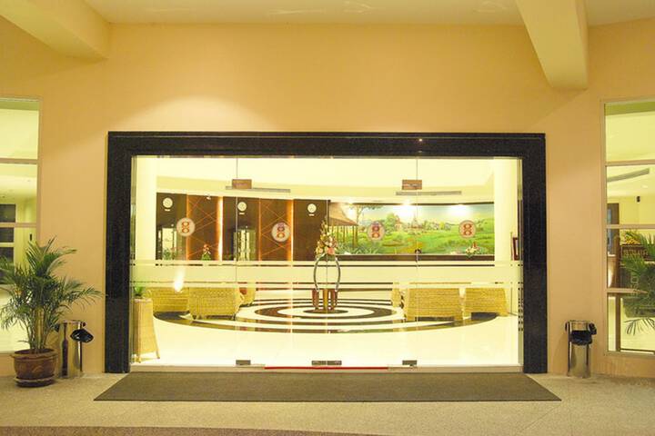 Hotel 24 of 26