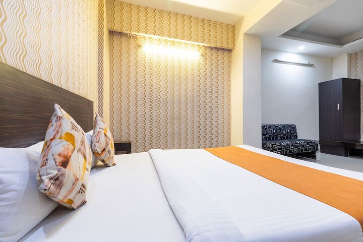 Room 7 of 23
