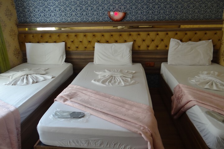 Room 20 of 36