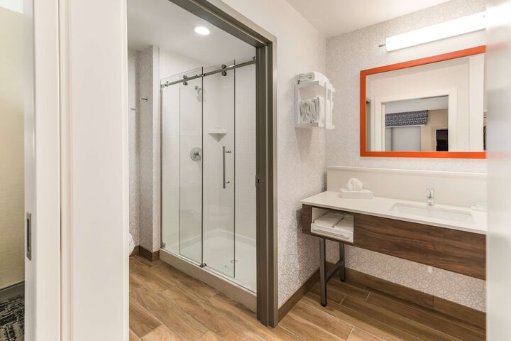 Bathroom shower