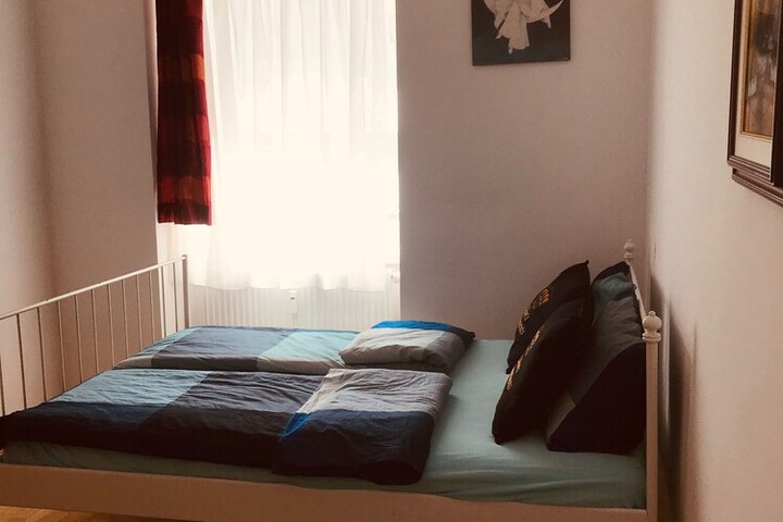 Room 6 of 26