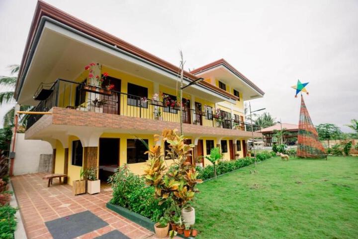 Villa Lourdes Resort
