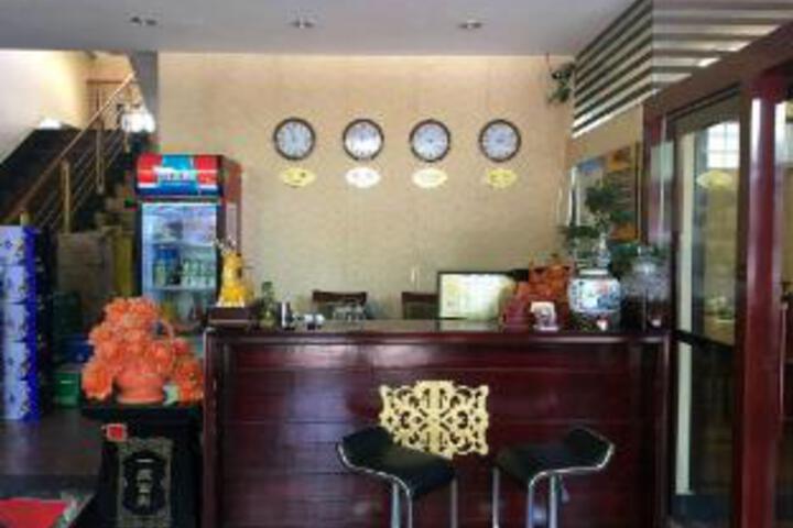 Shijia Business Hotel (Qingshan Road Branch)