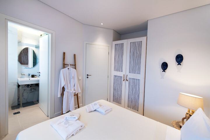 Room 13 of 191