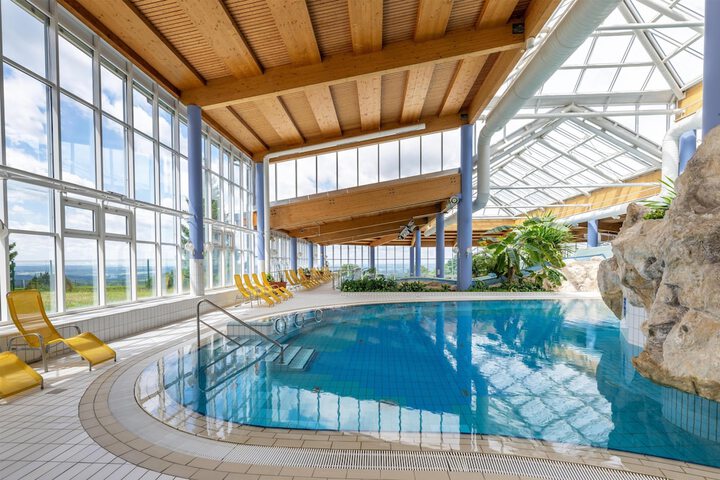 Pool 47 of 95