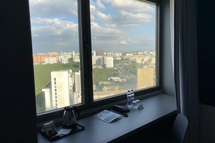 Room 21 of 49