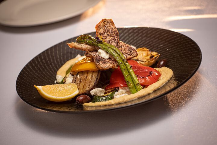 Dining 54 of 87