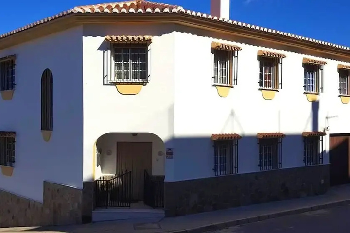 House With 5 Bedrooms in Casabermeja With Wonderful Mountain View, Pr