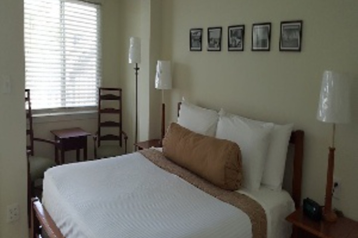 Room 344 of 695