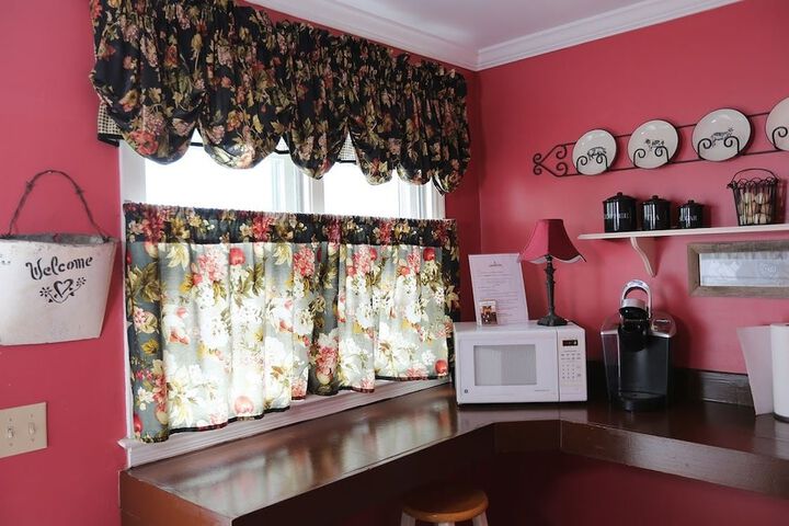 Room 17 of 57