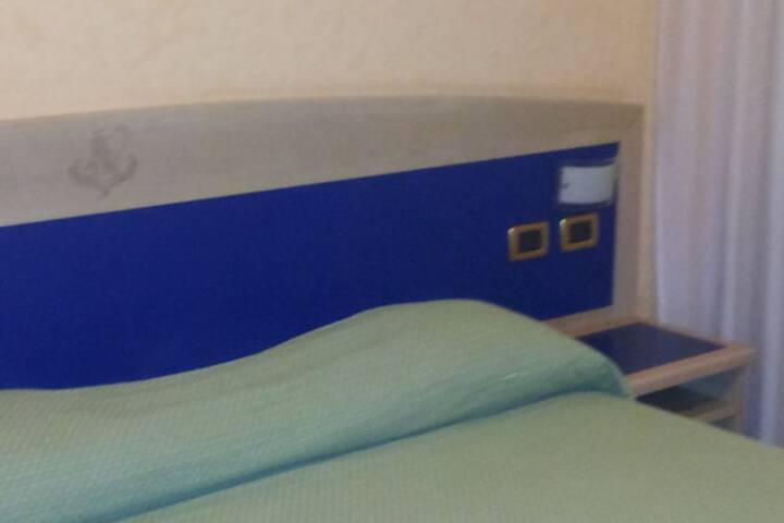 Room 10 of 55