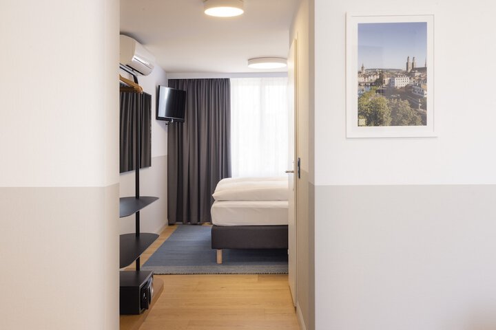 Room 29 of 81