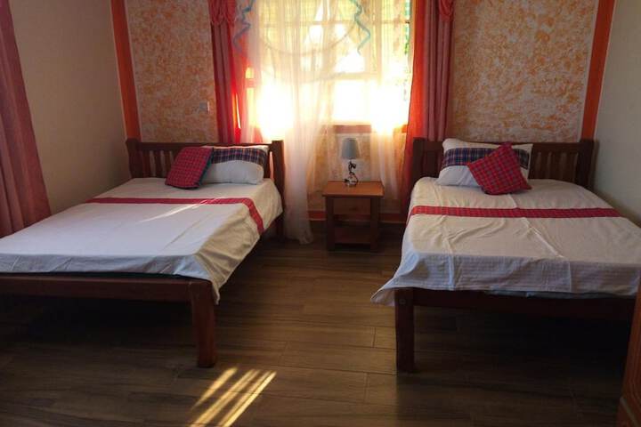 Room 10 of 24