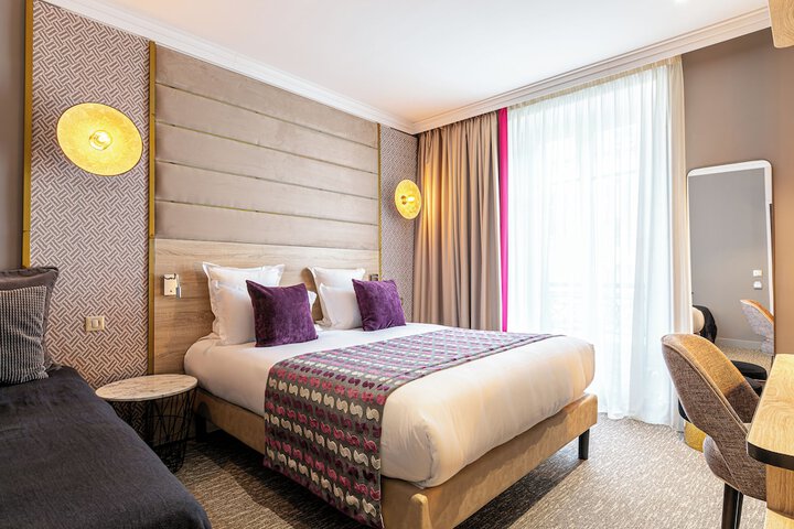 Room 29 of 60
