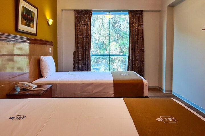 Room 22 of 46