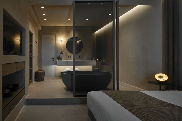 Room 15 of 75