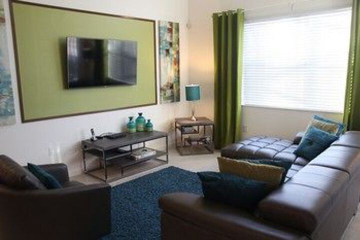 Room 16 of 18