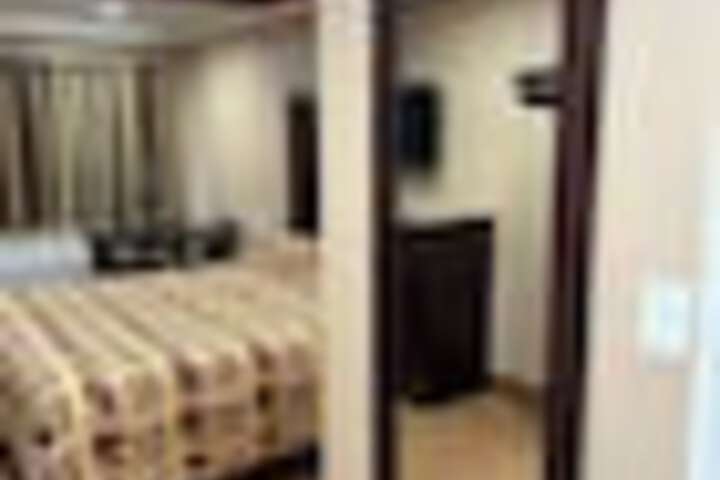 Room 50 of 126