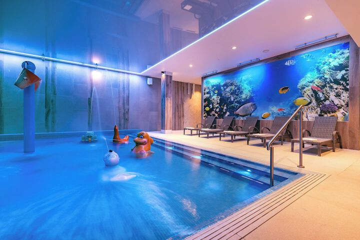 Pool 9 of 28