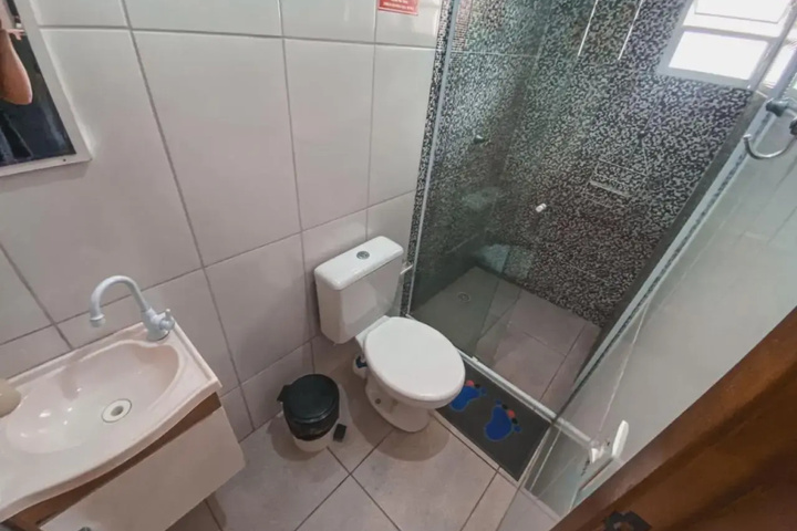 Room 5 of 5