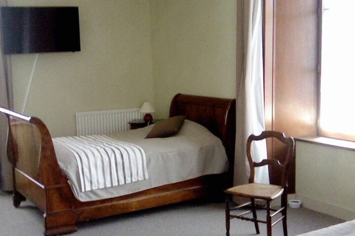 Room 5 of 36